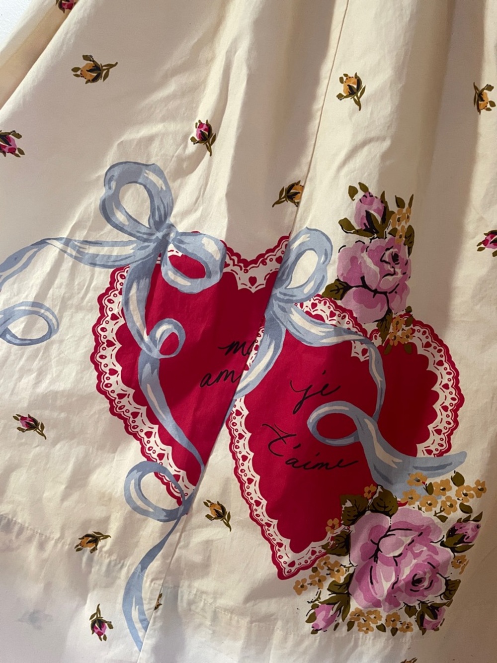 Maeve Cream Maxi Skirt with Red Heart and Pink Rose Print 2X Anthropologie - Picture 4 of 5